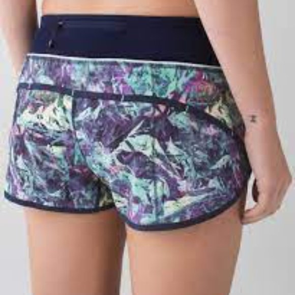 Lululemon Run: Speed Short *4-way Stretch - Picture 2 of 9